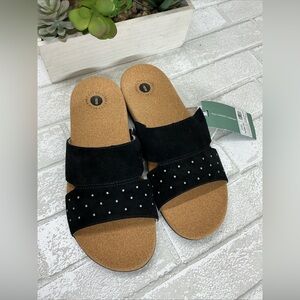 Revitaling Black Sandals with White Dots